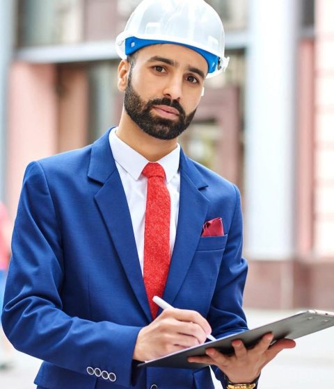 professional-engineer-posing-outdoors-2022-01-27-20-58-22-utc-e1665612407107.jpg